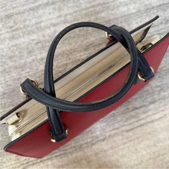 Gucci Red and Black Leather Satchel - Picture 3 of 7